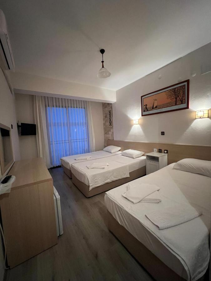 Bayram Hotel Çeşme Eksteriør bilde