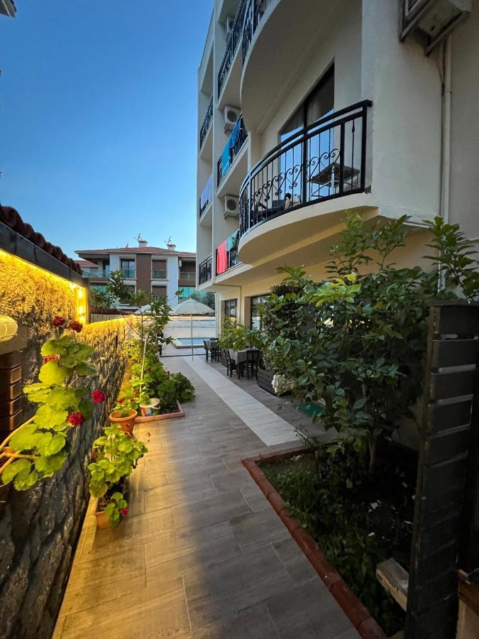 Bayram Hotel Çeşme Eksteriør bilde